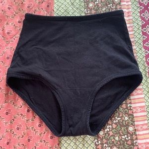 ARQ high rise undies black medium